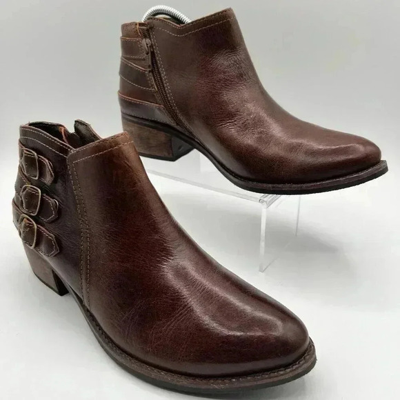 Matisse Kate Ankle Booties 8 M Womens Smooth Distressed Leather Buckle Strap Zip - Picture 2 of 16